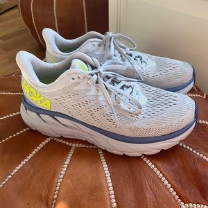 Hoka One One Clifton 7 - Size 6 - worn once!